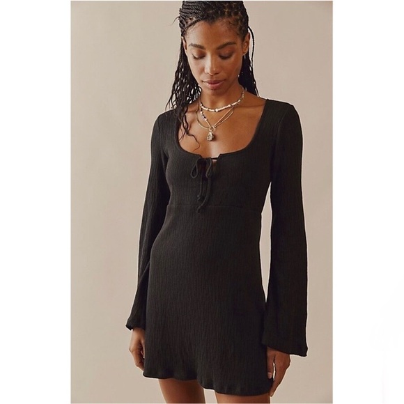 Free People Brynne Mini in Black - Picture 1 of 9